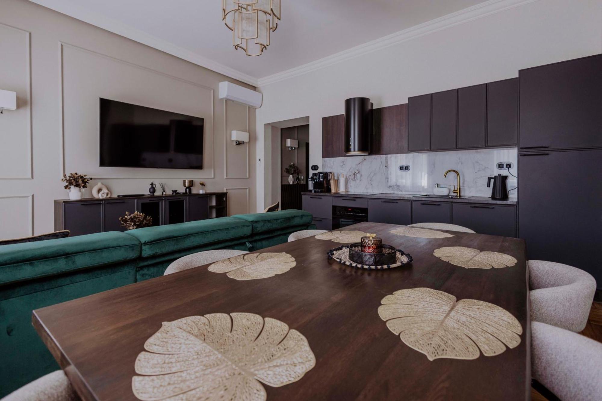 Crown Pearl - Wonderful Apartment, 110Scm, 4 Rooms Cracovia Esterno foto