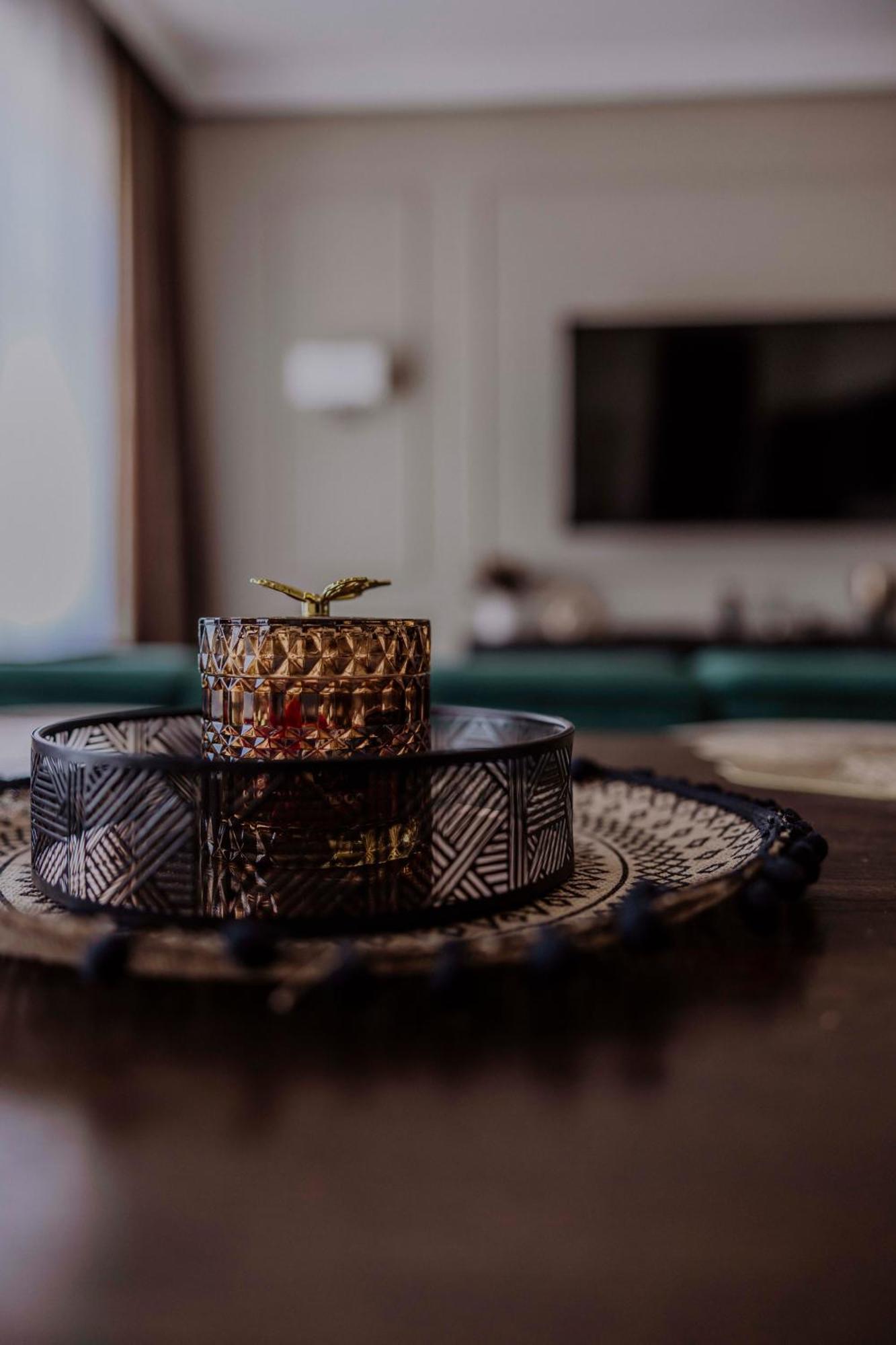 Crown Pearl - Wonderful Apartment, 110Scm, 4 Rooms Cracovia Esterno foto