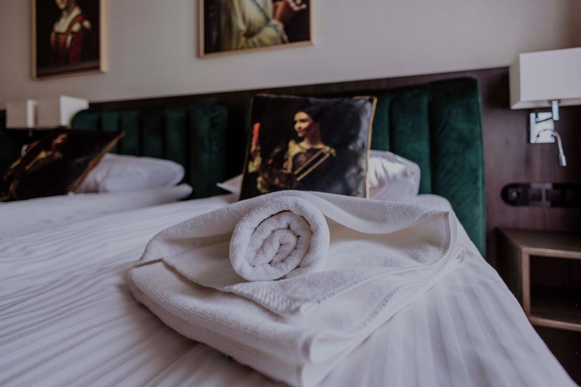 Crown Pearl - Wonderful Apartment, 110Scm, 4 Rooms Cracovia Esterno foto